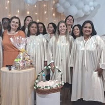 Irmãs em celebração